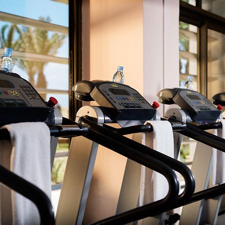 Moevenpick Hotel & Casino Malabata Tanger מראה חיצוני תמונה Treadmills at a gym