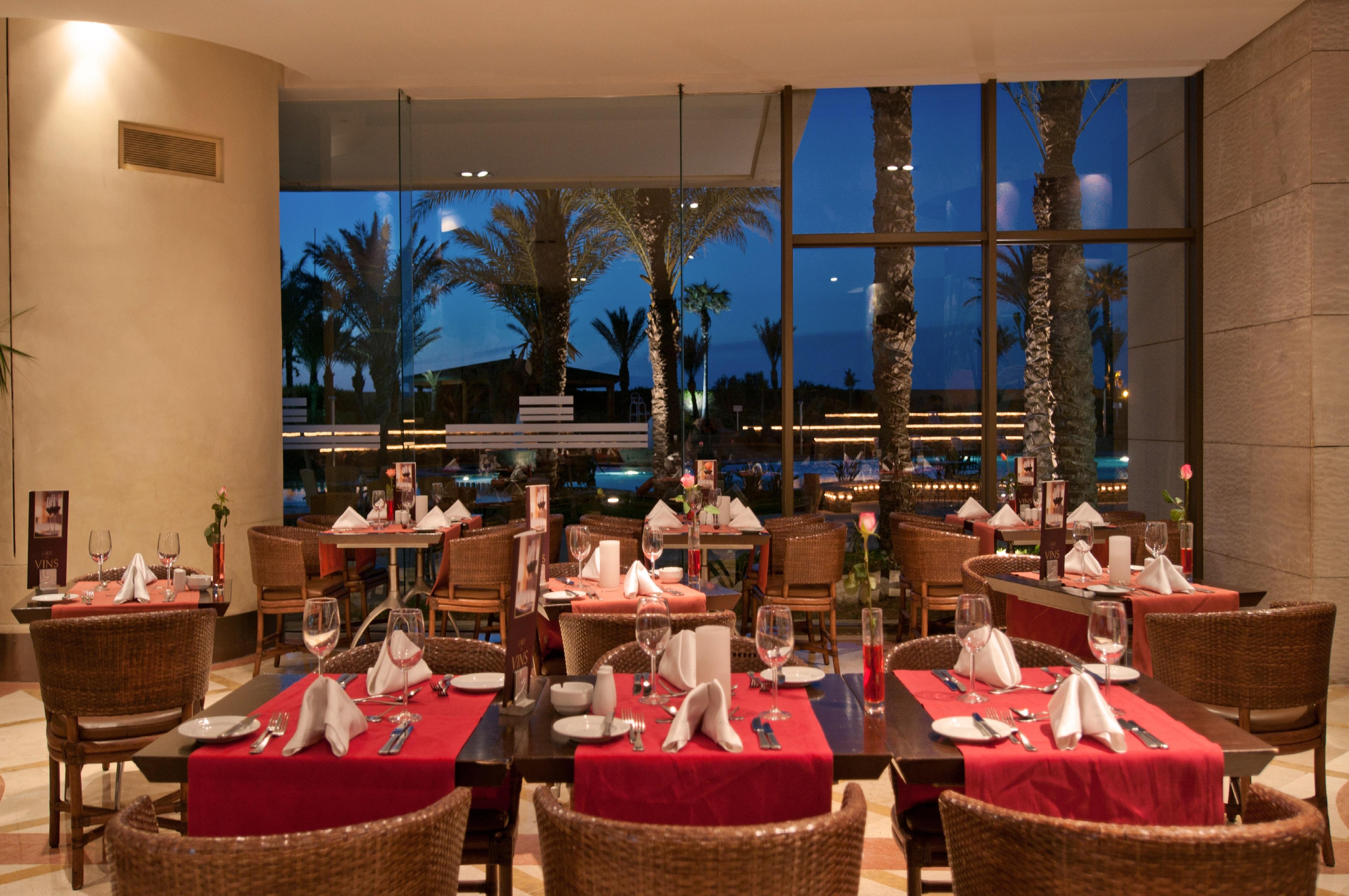 Moevenpick Hotel & Casino Malabata Tanger מראה חיצוני תמונה The restaurant