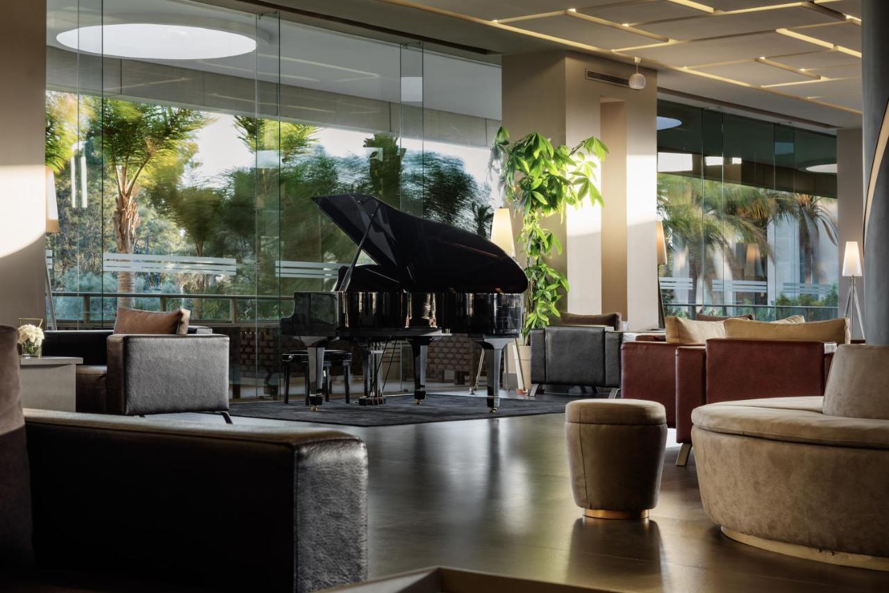 Moevenpick Hotel & Casino Malabata Tanger מראה חיצוני תמונה The piano in the lobby